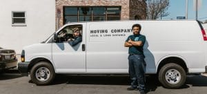 Movers giving moving tips for single parents